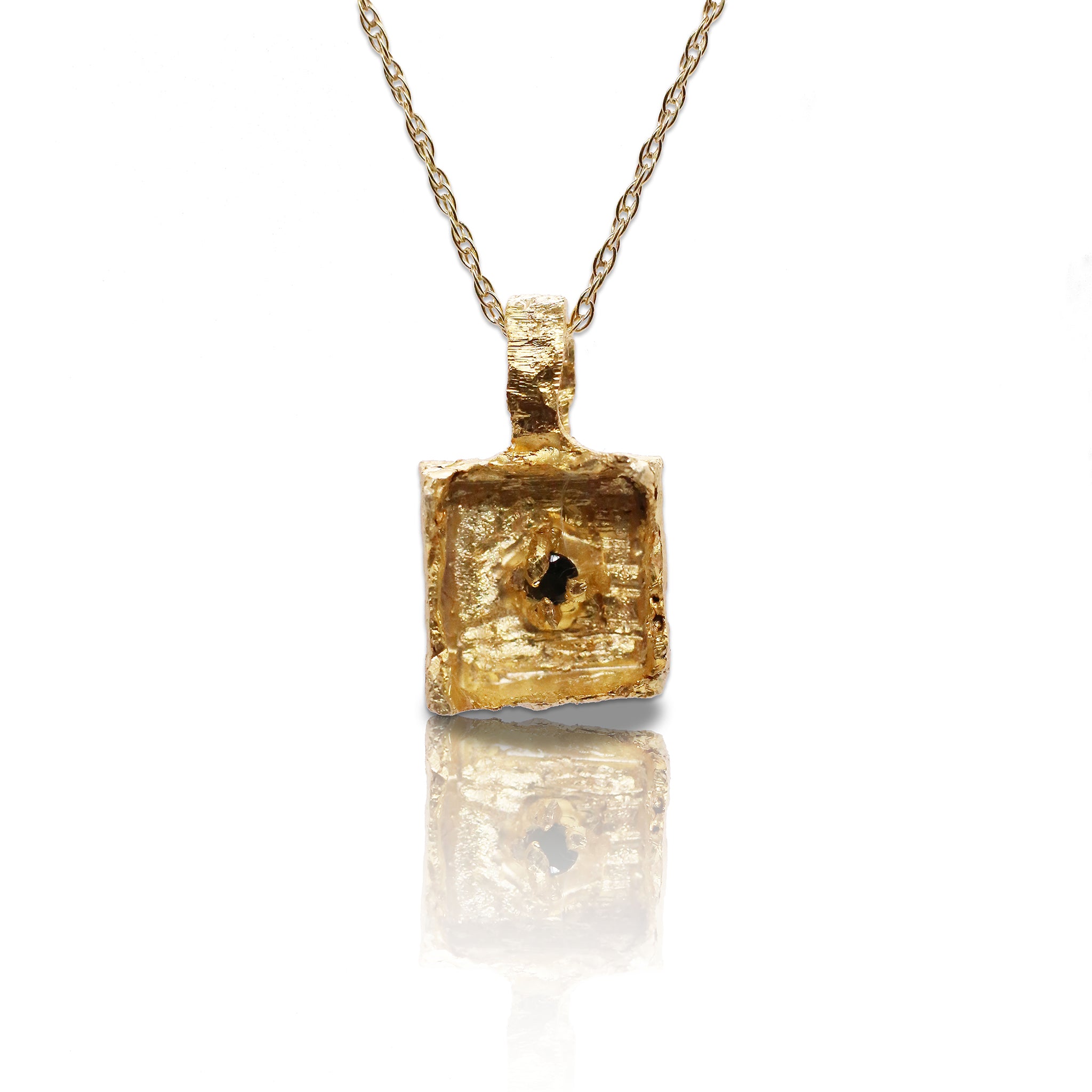 Quadrata Sunken Green Tourmaline Amulet